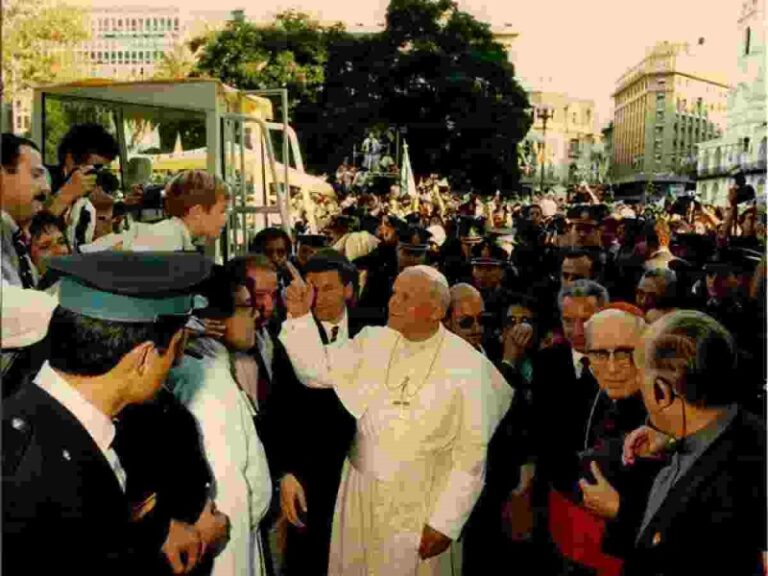 que-ciudades-visito-el-papa-juan.pablo-2-en-argentina.en.1987