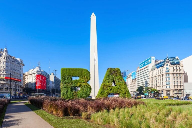 que-visitaar-un-domingo-en-capital-de-argentina